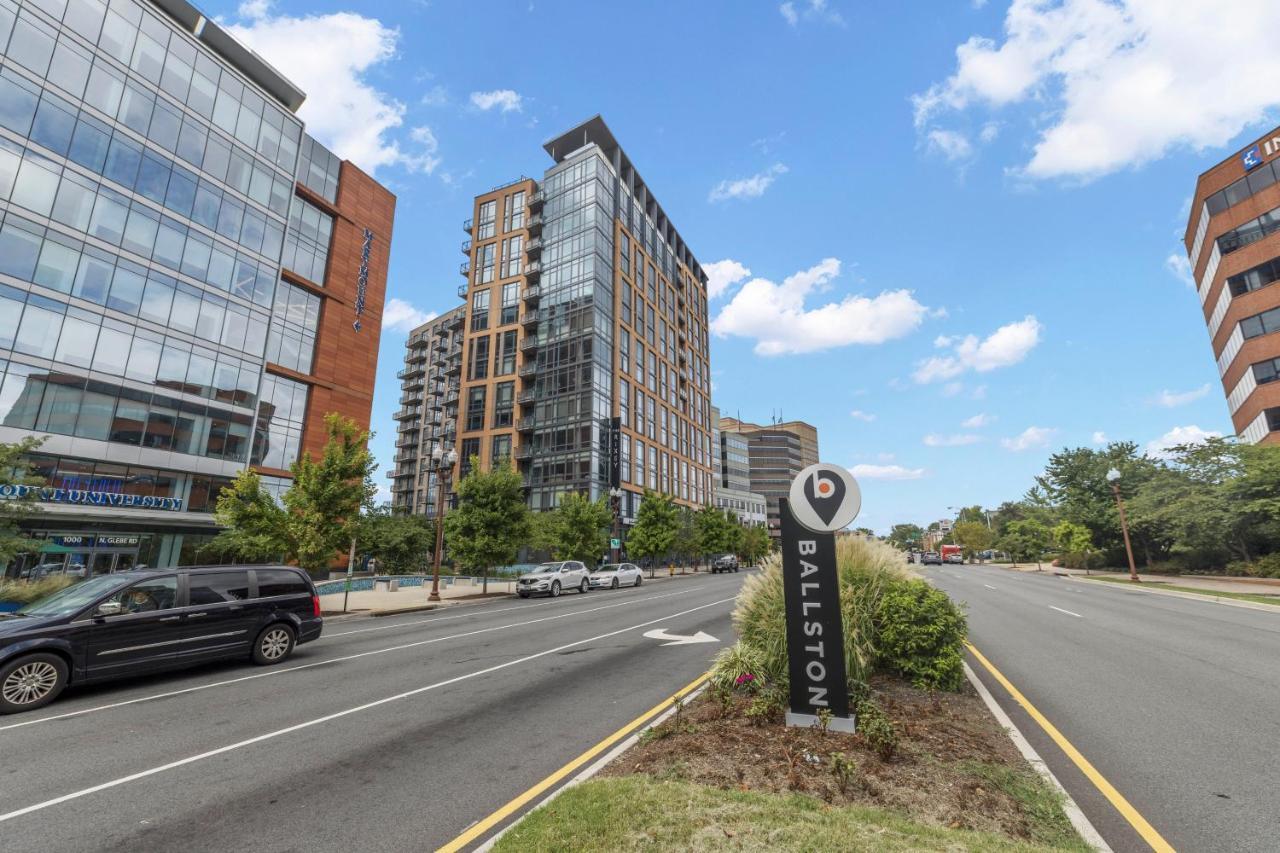 Hotel Placemakr Marymount Ballston Arlington