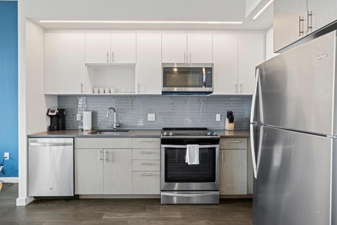 Placemakr Marymount Ballston Hotel *