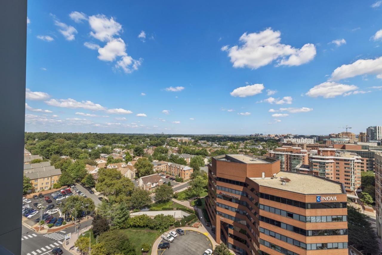 Placemakr Marymount Ballston Hotel